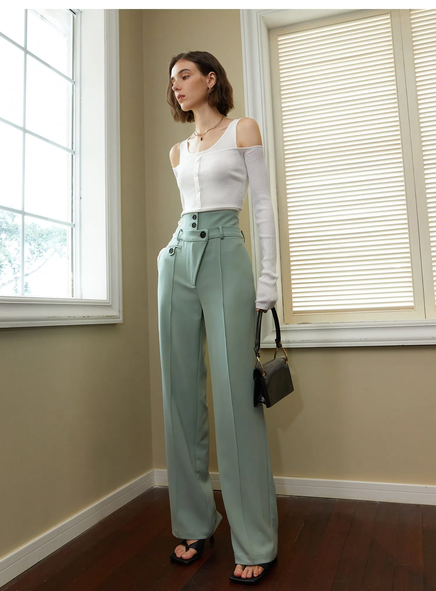 Asymmetrical high waist, regular thickness,pockets wide length trousers-Copa