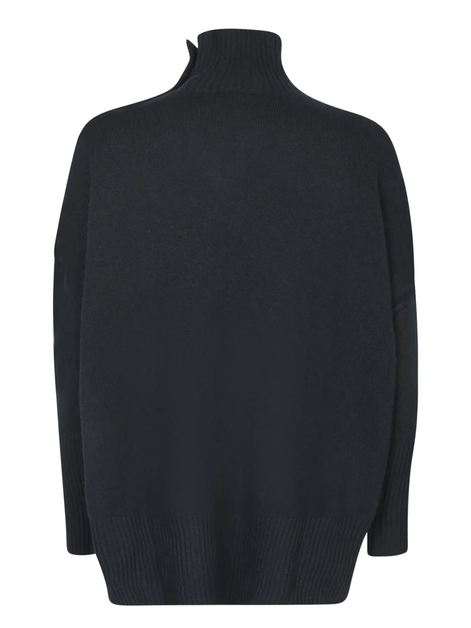Black pullover