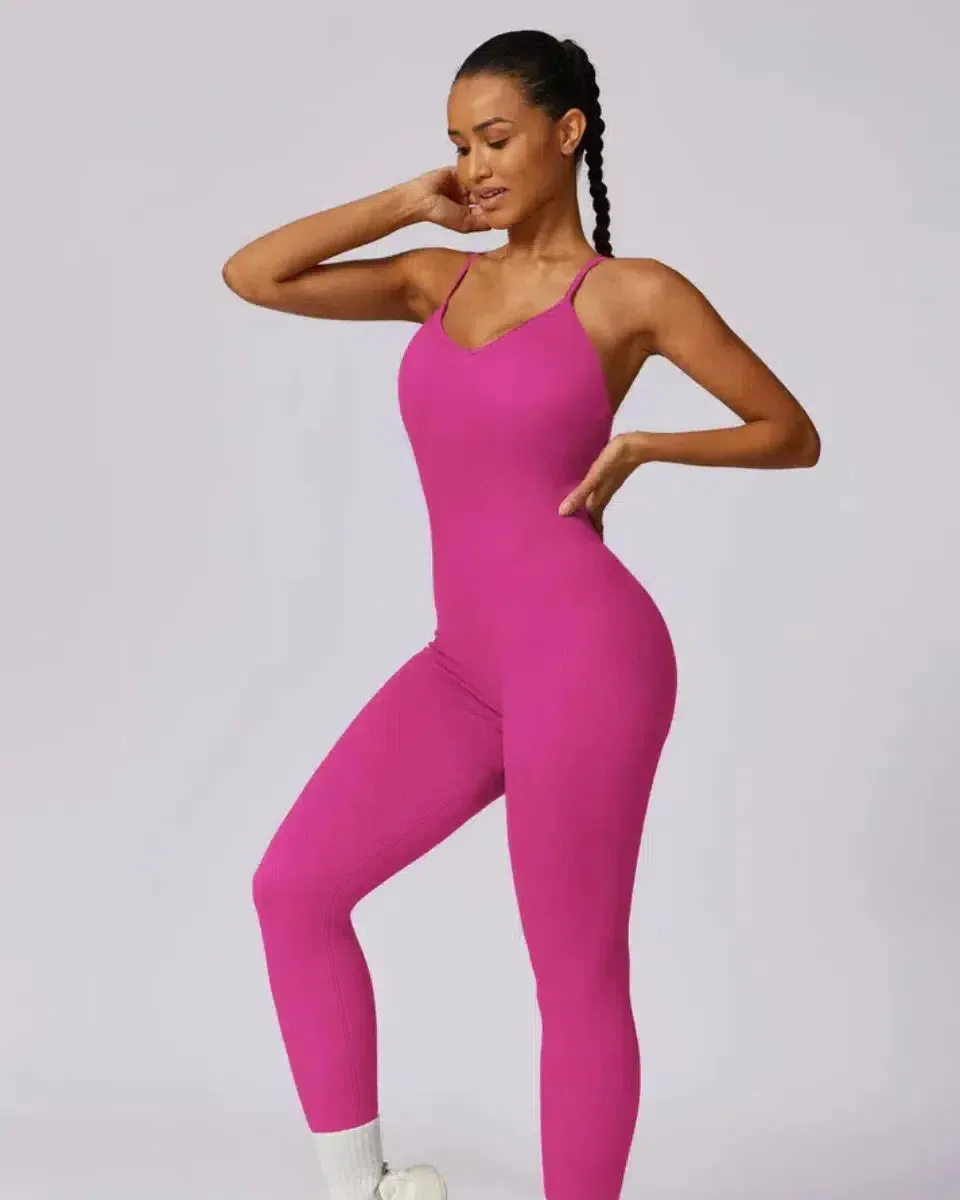 Solara – V-neckline – Modern active jumpsuit