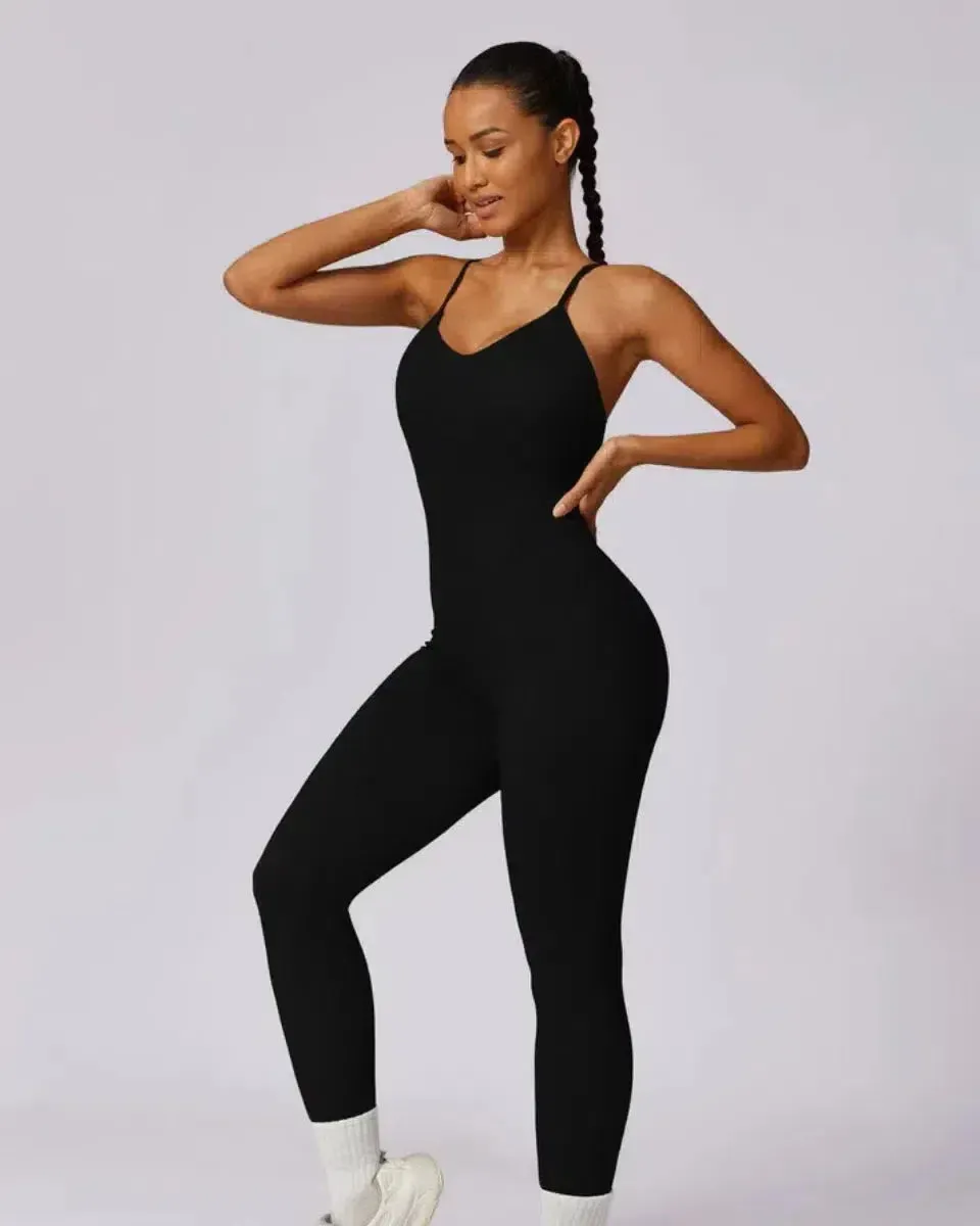 Solara – V-neckline – Modern active jumpsuit