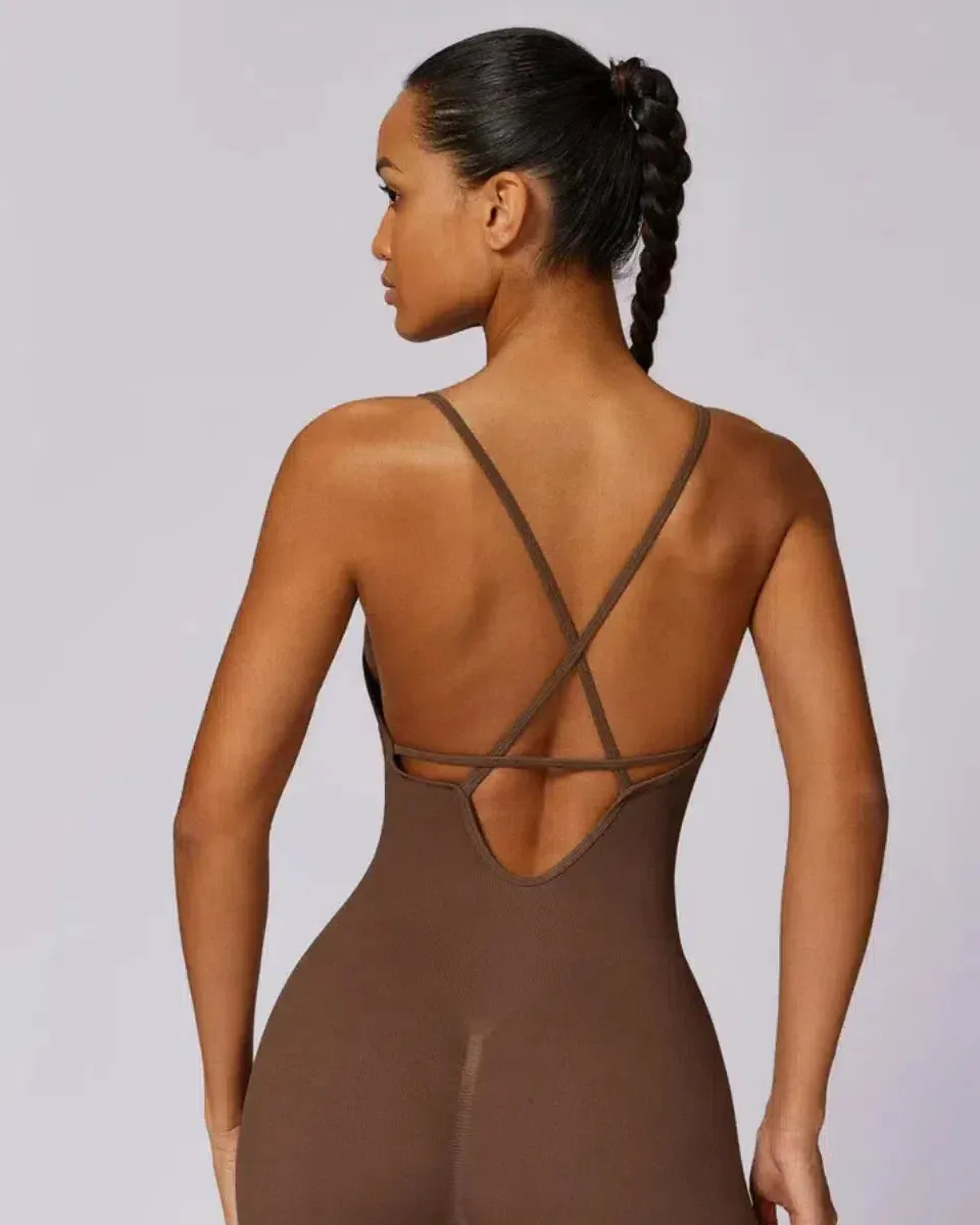 Solara – V-neckline – Modern active jumpsuit