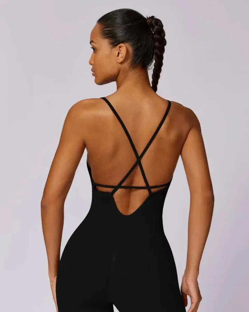 Solara – V-neckline – Modern active jumpsuit
